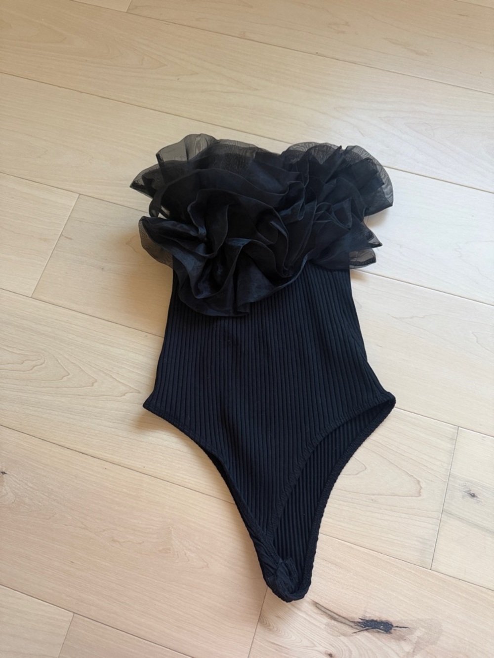 Zara Black Ruffled Strapless Ribbed Bodysuit